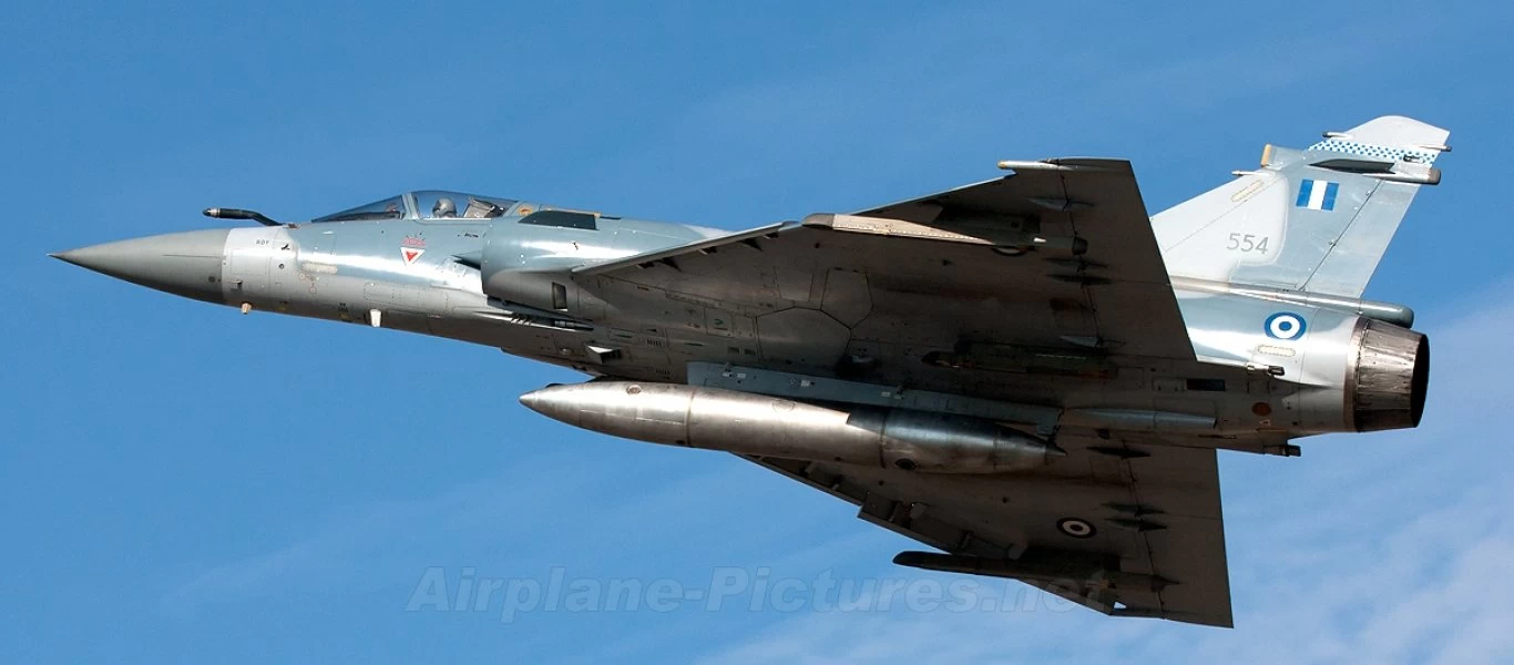 Αιγαίο: Δεκάδες παραβιάσεις και 3 εμπλοκές από την τουρκική Αεροπορία σήμερα